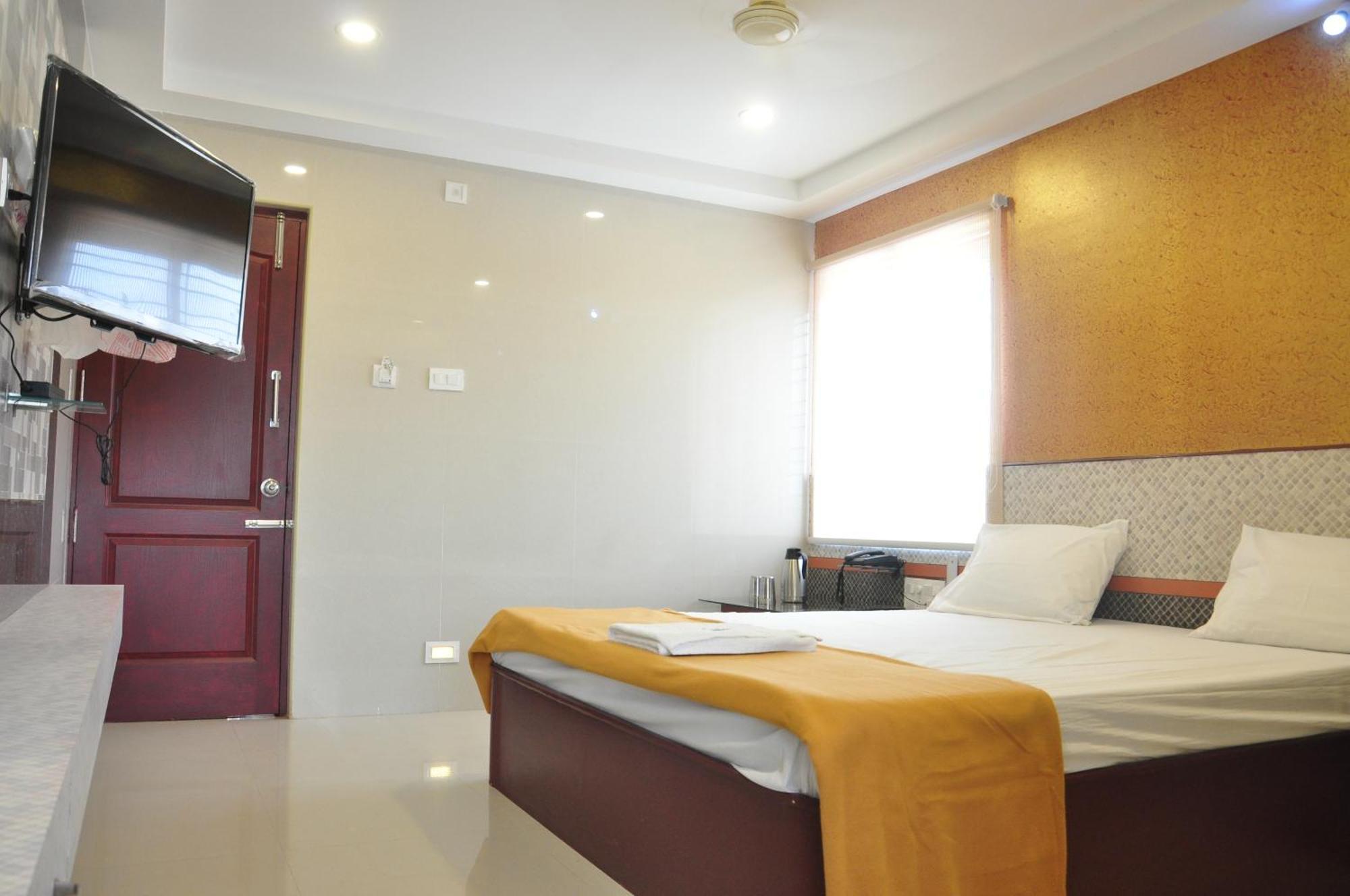 Ssr Hotel Srikalahasti Rum bild